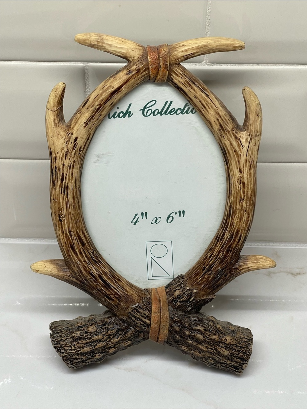 Antler Style Resin Oval Photo Frame 4x6 Freestanding Portrait Brown Beige